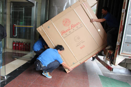 河东钢琴贵重工艺品无忧运